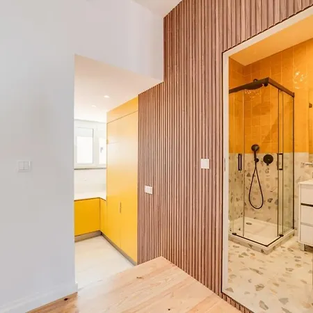 Cozy Coastal Getaway 3br In * エストリル