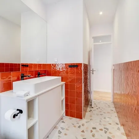 Cozy Coastal Getaway 3br In *