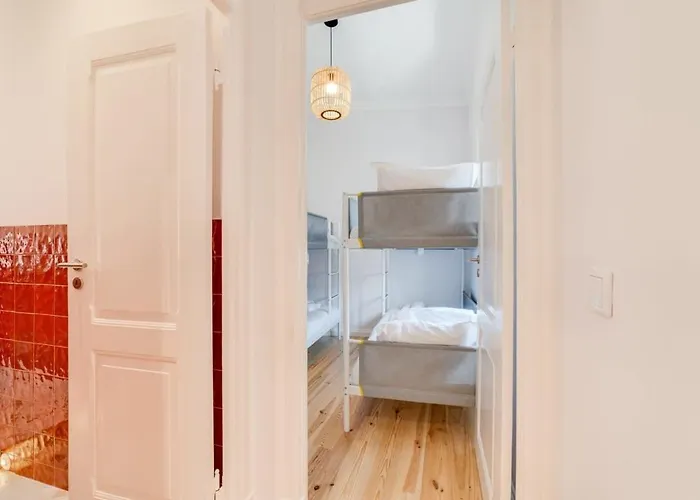 Cozy Coastal Getaway 3br In アパート *