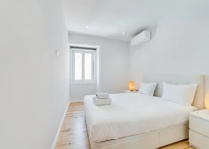 アパート Cozy Coastal Getaway 3br In